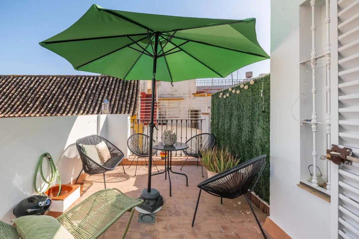 Villa Casa Amores Seville Exterior photo
